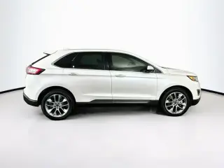 Ford Edge 2017 AWD Titanium 4dr Crossover