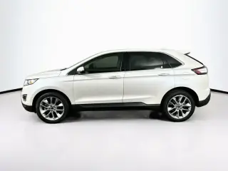 Ford Edge 2017 AWD Titanium 4dr Crossover