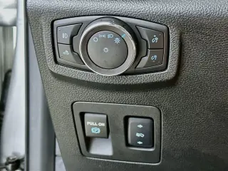 Ford F-150 2017 4x2 XLT 4dr SuperCrew 5.5 ft. SB