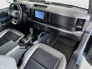 Ford Bronco 2022 4x4 Black Diamond 2dr SUV