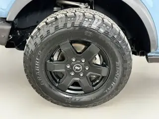 Ford Bronco 2022 4x4 Black Diamond 2dr SUV