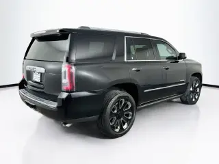 GMC Yukon 2019 4x4 Denali 4dr SUV