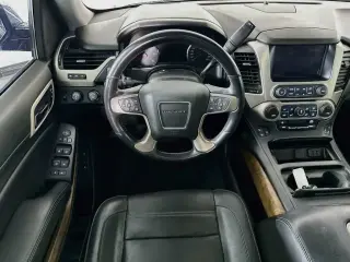 GMC Yukon 2019 4x4 Denali 4dr SUV