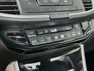 Honda Accord 2017 LX 4dr Sedan CVT