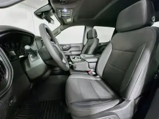 Chevrolet Silverado 1500 2023 4x2 Custom 4dr Crew Cab 5.8 ft. SB