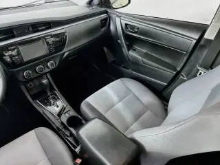 Toyota Corolla 2016 L 4dr Sedan 6M