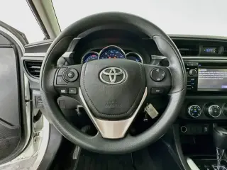 Toyota Corolla 2016 L 4dr Sedan 6M