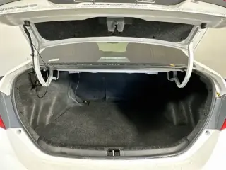 Toyota Corolla 2016 L 4dr Sedan 6M