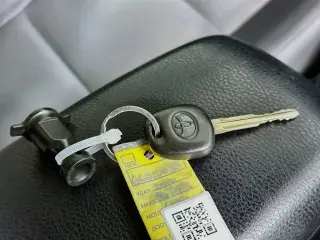 Toyota Corolla 2016 L 4dr Sedan 6M