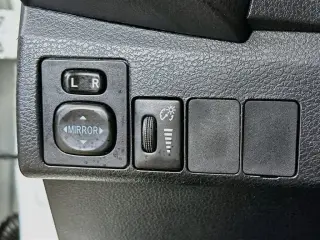 Toyota Corolla 2016 L 4dr Sedan 6M