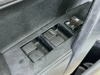 Toyota Corolla 2016 L 4dr Sedan 6M