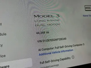 Tesla Model 3 2022 AWD Long Range 4dr Sedan