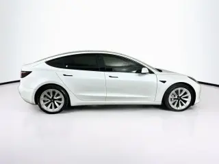 Tesla Model 3 2022 AWD Long Range 4dr Sedan