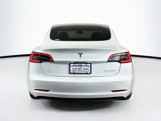 Tesla Model 3 2022 AWD Long Range 4dr Sedan