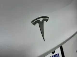 Tesla Model 3 2022 AWD Long Range 4dr Sedan