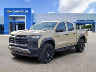 Chevrolet Colorado 2024 4x4 Trail Boss 4dr Crew Cab 5 ft. SB