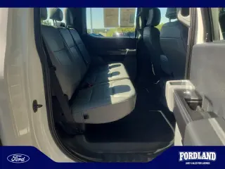 Ford F-150 2022 4x4 XL 4dr SuperCrew 5.5 ft. SB