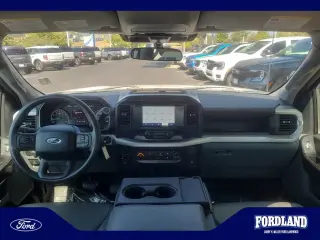 Ford F-150 2022 4x4 XL 4dr SuperCrew 5.5 ft. SB
