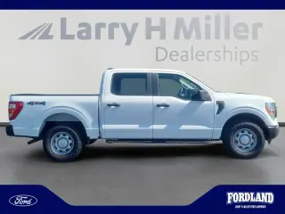 Ford F-150 2022 4x4 XL 4dr SuperCrew 5.5 ft. SB