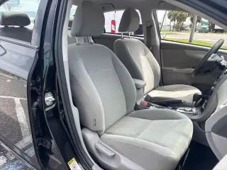 Toyota Corolla 2010 LE 4dr Sedan 4A