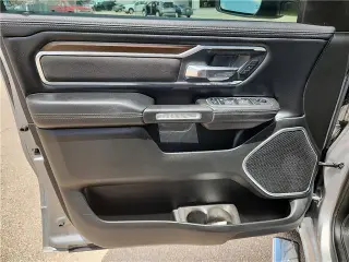 Ram 1500 2022 4x2 Laramie 4dr Crew Cab 5.6 ft. SB Pickup