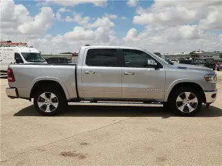 Ram 1500 2022 4x2 Laramie 4dr Crew Cab 5.6 ft. SB Pickup