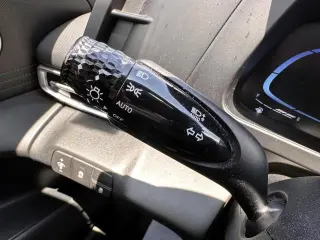 Hyundai ELANTRA 2024 SE 4dr Sedan