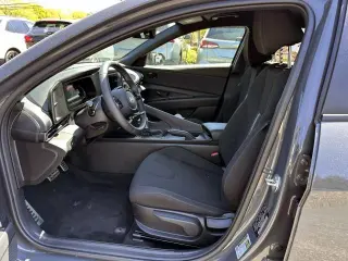 Hyundai ELANTRA 2025 SEL Sport 4dr Sedan