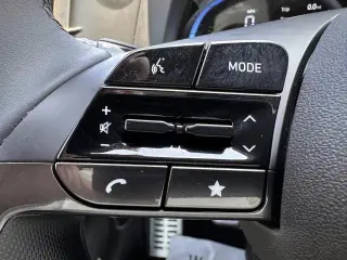 Hyundai ELANTRA 2025 SEL Sport 4dr Sedan
