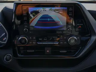 Toyota Highlander 2022 AWD XLE 4dr SUV