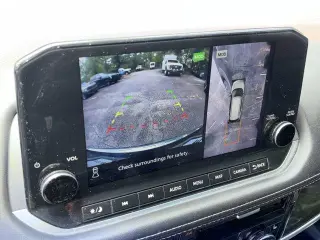 Nissan Rogue 2023 AWD SL 4dr Crossover