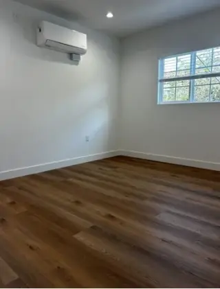 1 Bedroom 1 bath Apt in LA