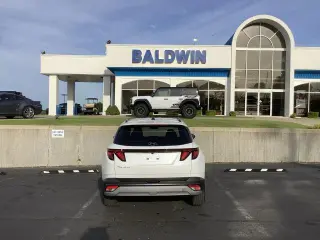 Hyundai TUCSON 2025 SEL 4dr SUV