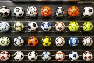 SE VENDE MERCADERIA DE FUTBOL