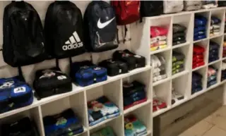 SE VENDE MERCADERIA DE FUTBOL