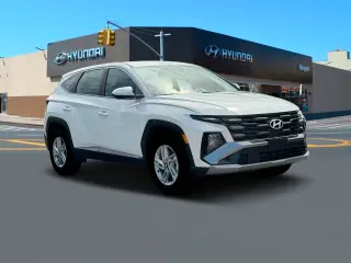 Hyundai TUCSON 2025 AWD SE 4dr SUV