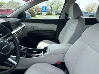 Hyundai TUCSON 2025 AWD SE 4dr SUV