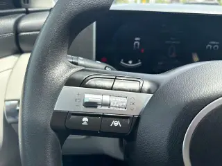 Hyundai TUCSON 2025 AWD SE 4dr SUV