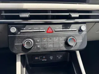 Hyundai TUCSON 2025 AWD SE 4dr SUV
