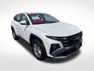 Hyundai TUCSON 2025 AWD SE 4dr SUV
