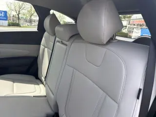 Hyundai TUCSON 2025 AWD SEL Convenience 4dr SUV
