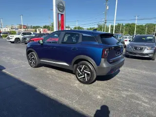 Nissan Kicks 2025 SV 4dr Crossover