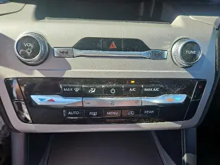 Ford Explorer 2023 AWD XLT 4dr SUV