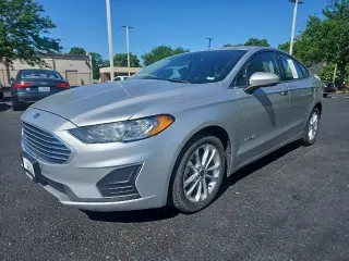 Ford Fusion Hybrid 2019 SE 4dr Sedan