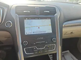 Ford Fusion Hybrid 2019 SE 4dr Sedan