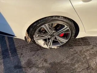 Genesis G70 2025 2.5T Standard 4dr Sedan