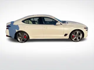 Genesis G70 2025 2.5T Standard 4dr Sedan