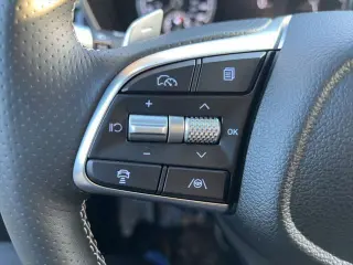 Genesis G70 2025 2.5T Standard 4dr Sedan