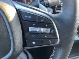 Genesis G70 2025 2.5T Standard 4dr Sedan