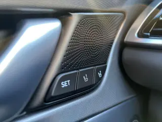 Genesis G70 2025 2.5T Standard 4dr Sedan